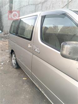 نيسان الجراند